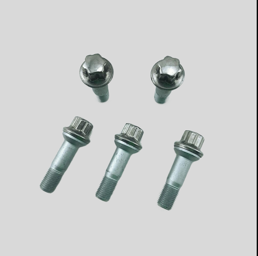 Wheel Bolt for Mercedes Benz 0009905407